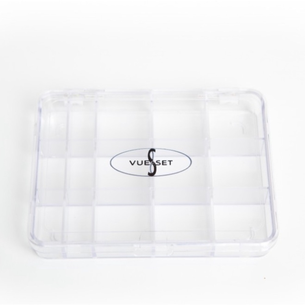 Vueset "Bonanza" palette,perfect for depotting foundation, concealer, lipstick.